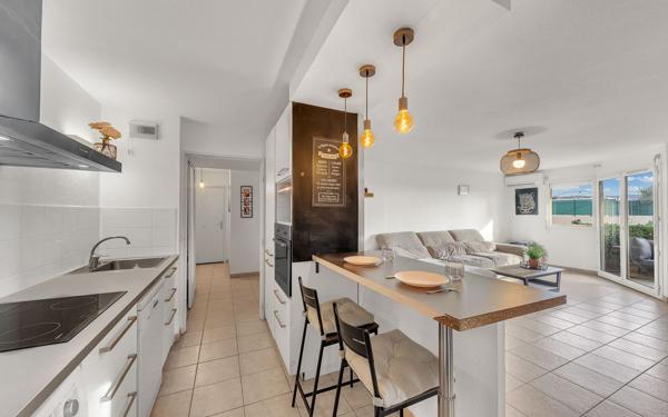 Appartement à vendre    2 pièces • 60 m2 Saint-Laurent-du-Var