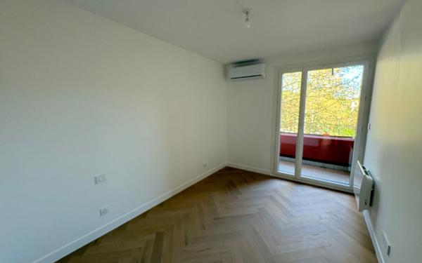 Appartement à vendre    3 pièces • 71,52 m2 Toulouse