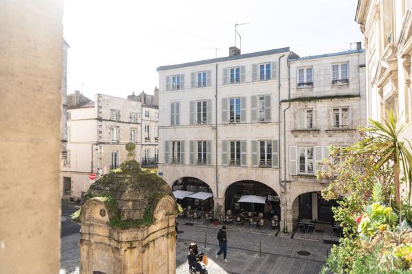 Appartement de Standing à deux pas du Marché Central