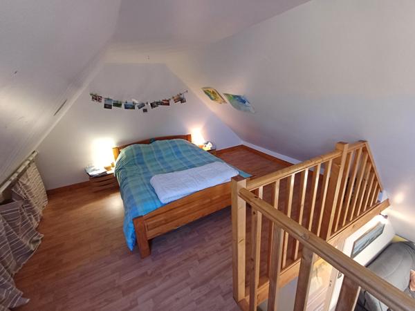 Plougasnou (29630) Plougasnou, appartement T3 duplex accessible de plain pied, avec balcon terrasse et cave.