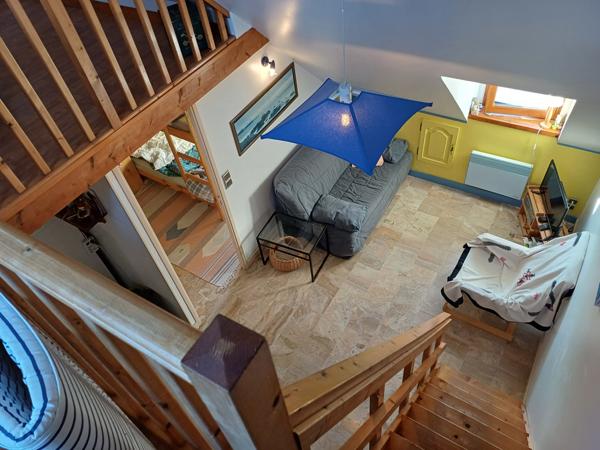 Plougasnou (29630) Plougasnou, appartement T3 duplex accessible de plain pied, avec balcon terrasse et cave.