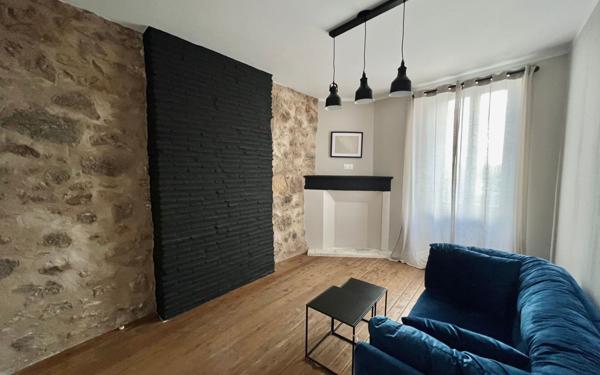 Maison à louer    3 pièces •  Langon