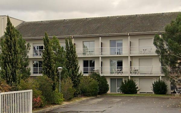 INVESTISSEMENT LOCATIF – Saint-Michel-sur-Orge – Résidence d'Affaires Cap West - 5,52 % de rentabilité