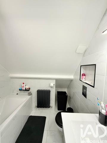 Maison à vendre 7 pièces 188 m² Saint-Brice-sous-Forêt