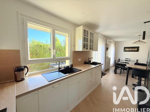 Maison à vendre 7 pièces 188 m² Saint-Brice-sous-Forêt