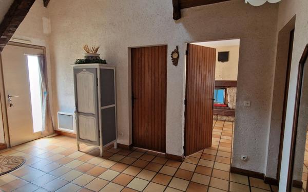 Maison à vendre    6 pièces • 182 m2 Saint-André-des-Eaux