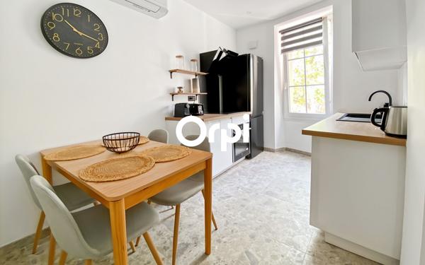 Maison à vendre    2 pièces •  Ceyreste