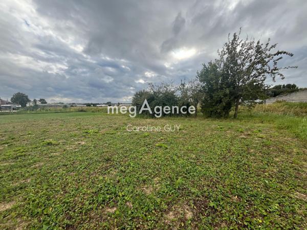 Terrain à SAINT-OMER, 62500 - 1000m²