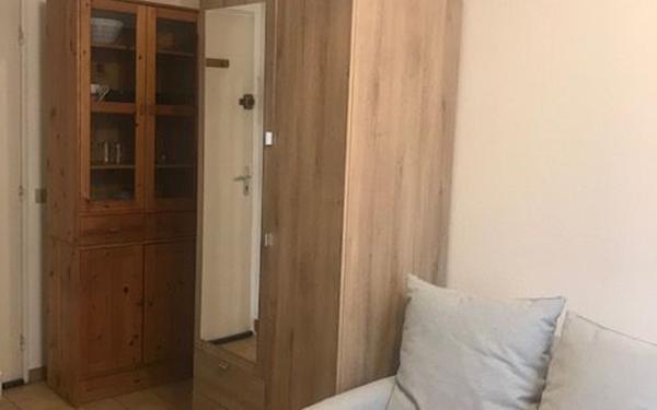 Appartement à louer    1 pièce • 12,23 m2 Nîmes