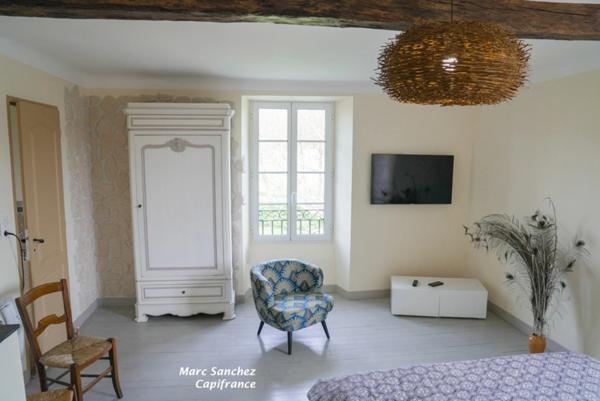 Dpt Hautes Pyrénées Tarbes Nord à vendre GITES de 300 m2 sur 2775 m2 de terrain