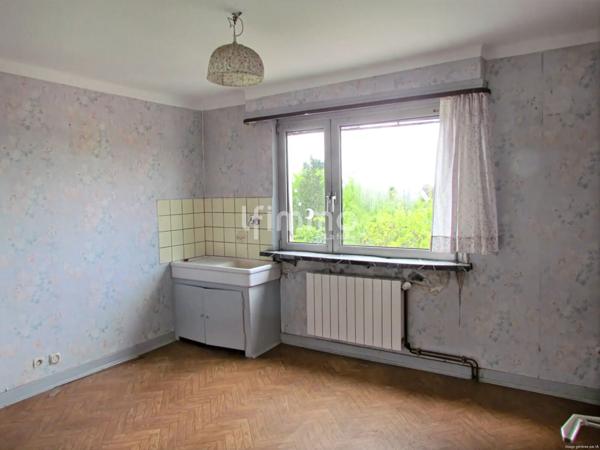 Maison avec une dépendance, sur 7 ares