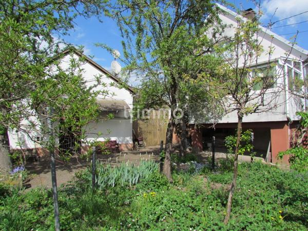 Maison avec une dépendance, sur 7 ares