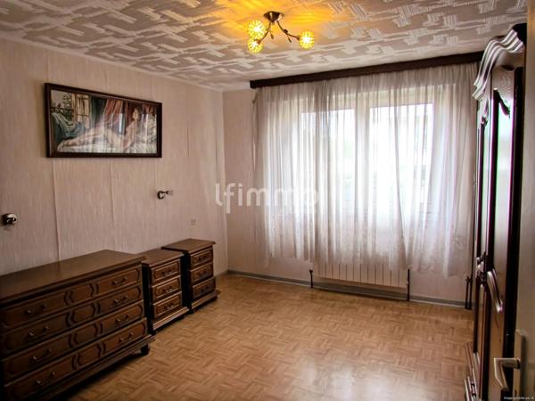 Maison avec une dépendance, sur 7 ares