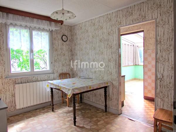 Maison avec une dépendance, sur 7 ares