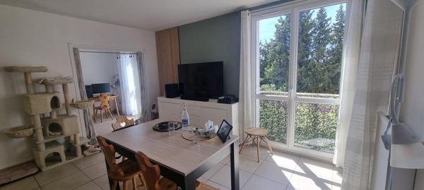 Appartement Montelimar 4 pièce(s) 70 m2