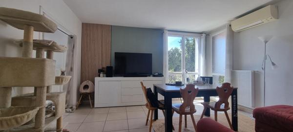 Appartement Montelimar 4 pièce(s) 70 m2