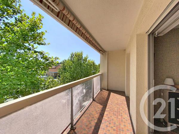 Appartement T2 à vendre  2 pièces - 32 m 2   ARCACHON  - 33