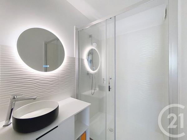 Appartement T2 à vendre  2 pièces - 32 m 2   ARCACHON  - 33