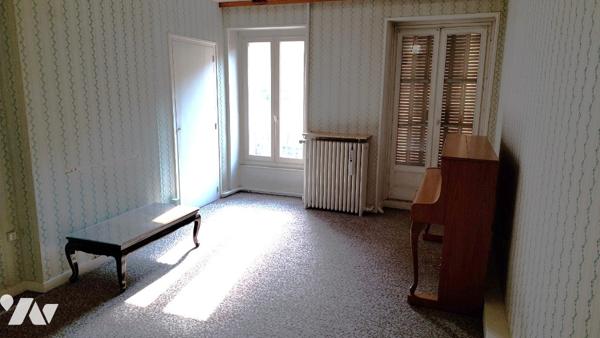 Bel appartement à rafraichir en centre-ville