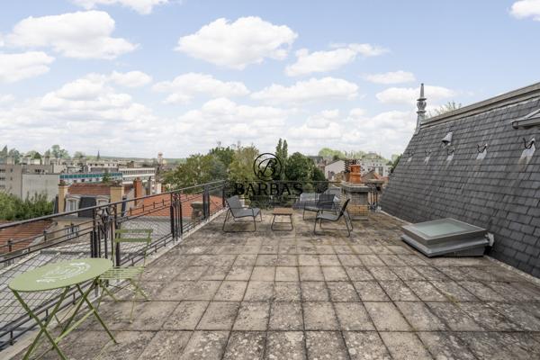 Nancy (54000) Maison de Maître Art nouveau signée César, Gruber & Vallin – 577 m² – Nancy – Rooftop & Jardin avec bassin