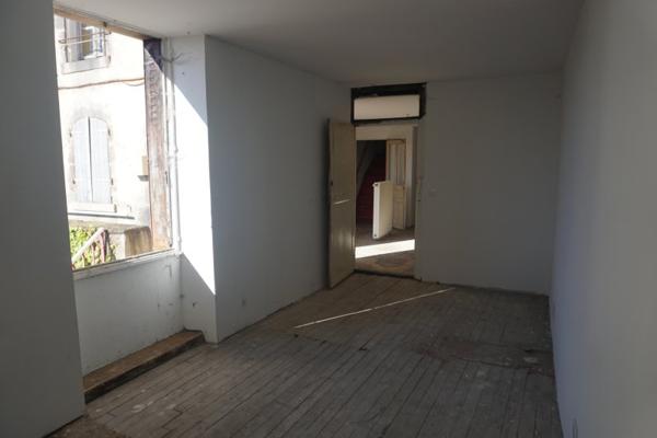 Vente / Maison T4