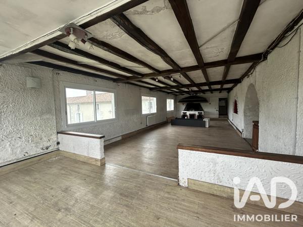 Immeuble à vendre 290 m² Nersac