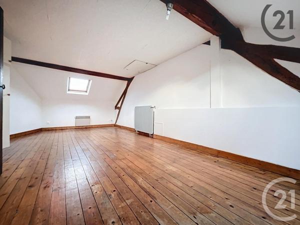 Immeuble à vendre  220 m2 MONTEREAU FAULT YONNE - 77