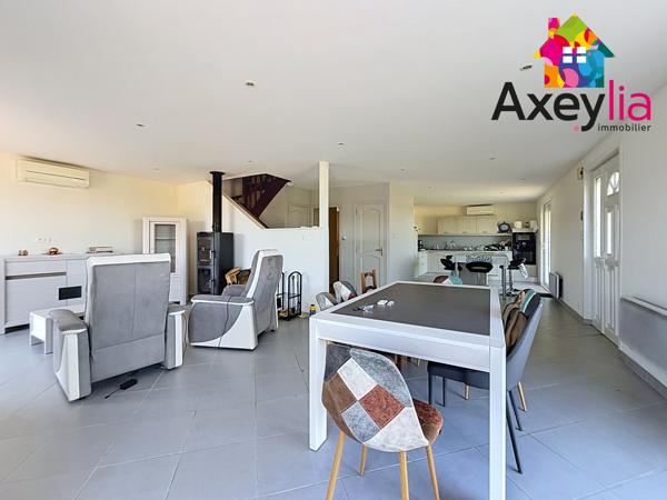 A VENDRE - SAINT-HAON-LE-VIEUX - MAISON FAMILIALE AVEC 5 CHAMBRES, SOUS-SOL, TERRAIN ET BELLE VUE