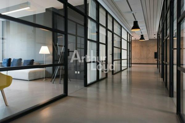 A VENDRE - Bureaux en très bon état (secteur Chambéry Sud)