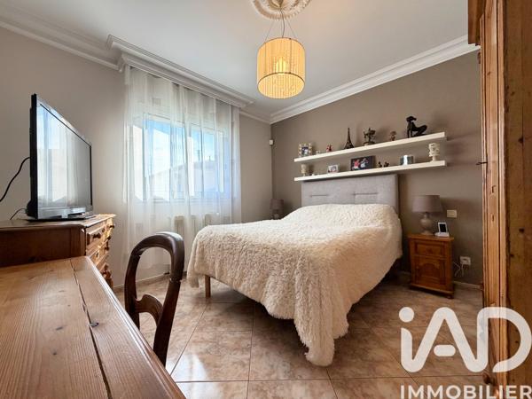Maison à vendre 4 pièces 327 m² Rivesaltes