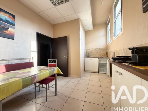 Maison à vendre 4 pièces 327 m² Rivesaltes