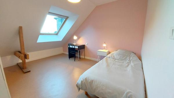 Appartement T4 à louer - 103 m² (réf : 522849)