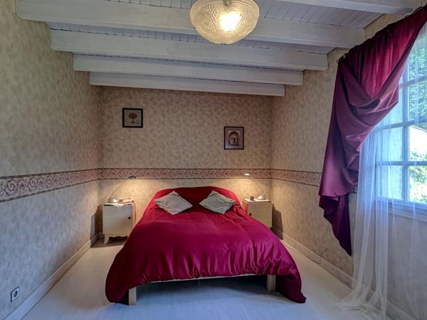 Layrac (47390) AGEN SUD, dans bel environnement, agréable villa familiale de plus de 200m², 6 chambres sur près de 5000m² de