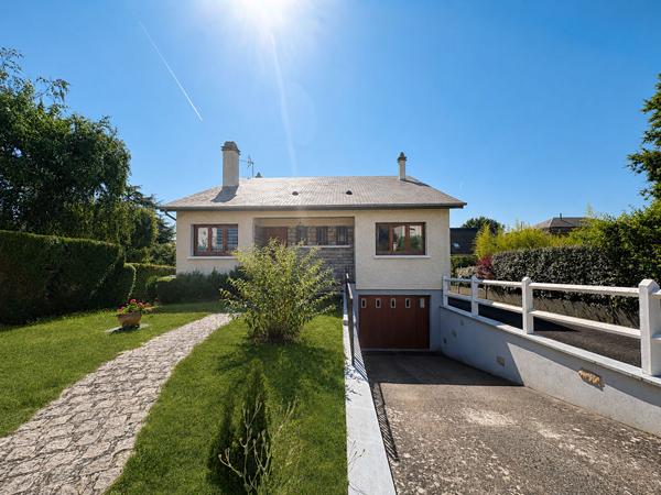 Maison Verrieres Le Buisson 7 pièce(s) 125 m2