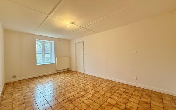 Maison à vendre    2 pièces •  Perrigny-sur-l'Ognon