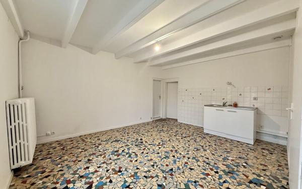 Maison à vendre    2 pièces •  Perrigny-sur-l'Ognon