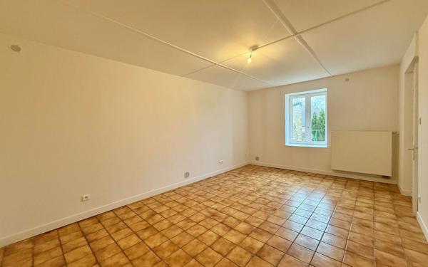 Maison à vendre    2 pièces •  Perrigny-sur-l'Ognon