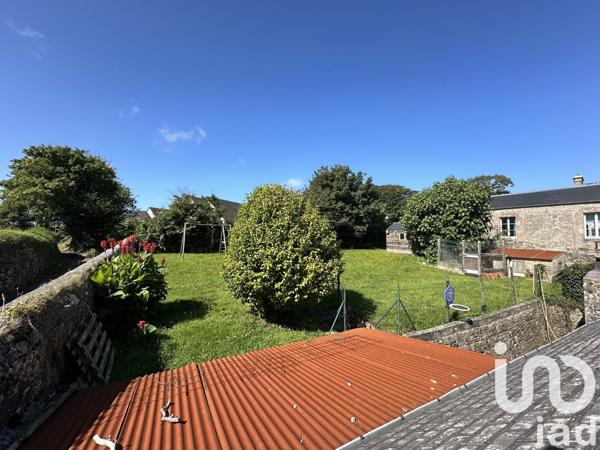 Maison 5 pièces de 115 m² à Sainte-Croix-Hague (50440)