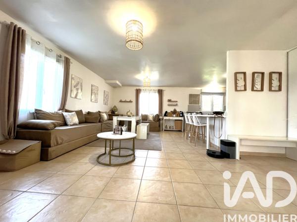 Maison à vendre 5 pièces 130 m² Saint-Sulpice-et-Cameyrac