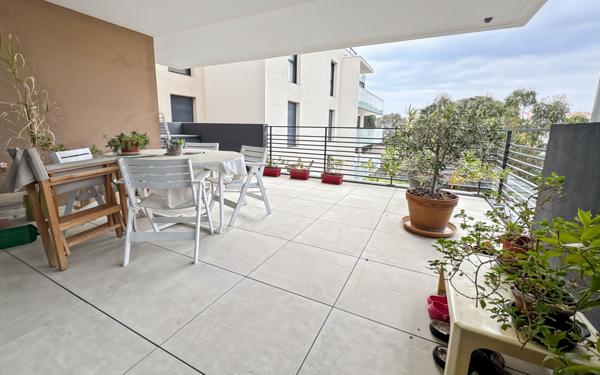 Appartement à vendre    3 pièces • 71,10 m2 Saint-Raphaël