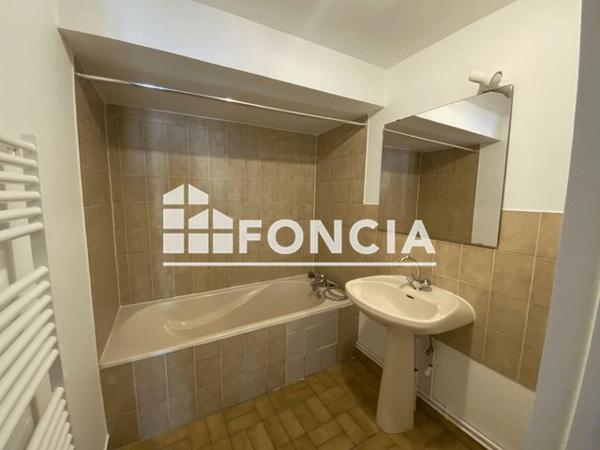 Location Appartement 3 pièces 70.95 m² - 6 COUR DU BAIN DES JUIFS Strasbourg 67000