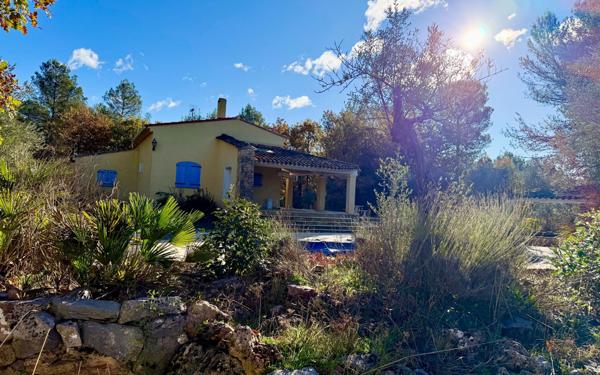 Maison à vendre    4 pièces •  Saint-Maximin-la-Sainte-Baume