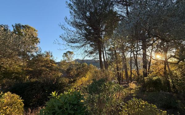 Maison à vendre    4 pièces •  Saint-Maximin-la-Sainte-Baume