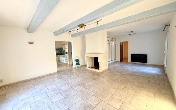 Maison à vendre    4 pièces •  Saint-Maximin-la-Sainte-Baume
