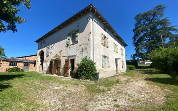 Maison à vendre    5 pièces •  Monclar-de-Quercy