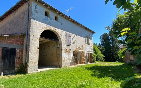 Maison à vendre    5 pièces •  Monclar-de-Quercy