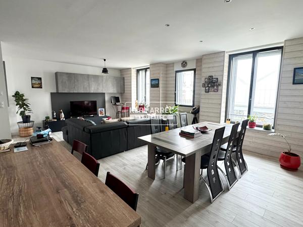 Appartement 4 pièces – 95 m² environ à Vannes (ref : 100842-ET)