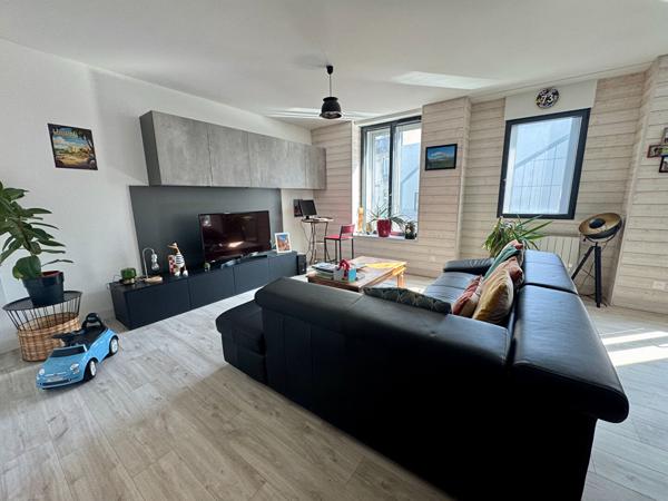 Appartement 4 pièces – 95 m² environ à Vannes (ref : 100842-ET)