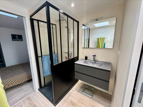 Appartement 4 pièces – 95 m² environ à Vannes (ref : 100842-ET)