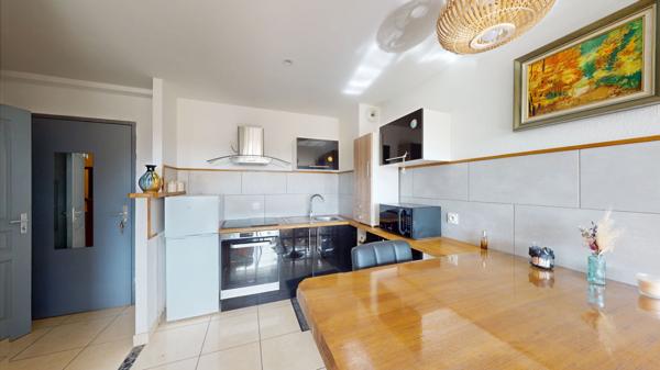 Appartement 2 pièce(s) + parking - Saint Laurent de la Salanque